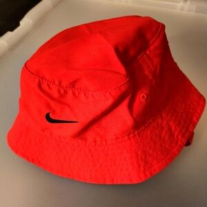 Red NIKE Bucket Hat/Sun Hat Infant Size Boys